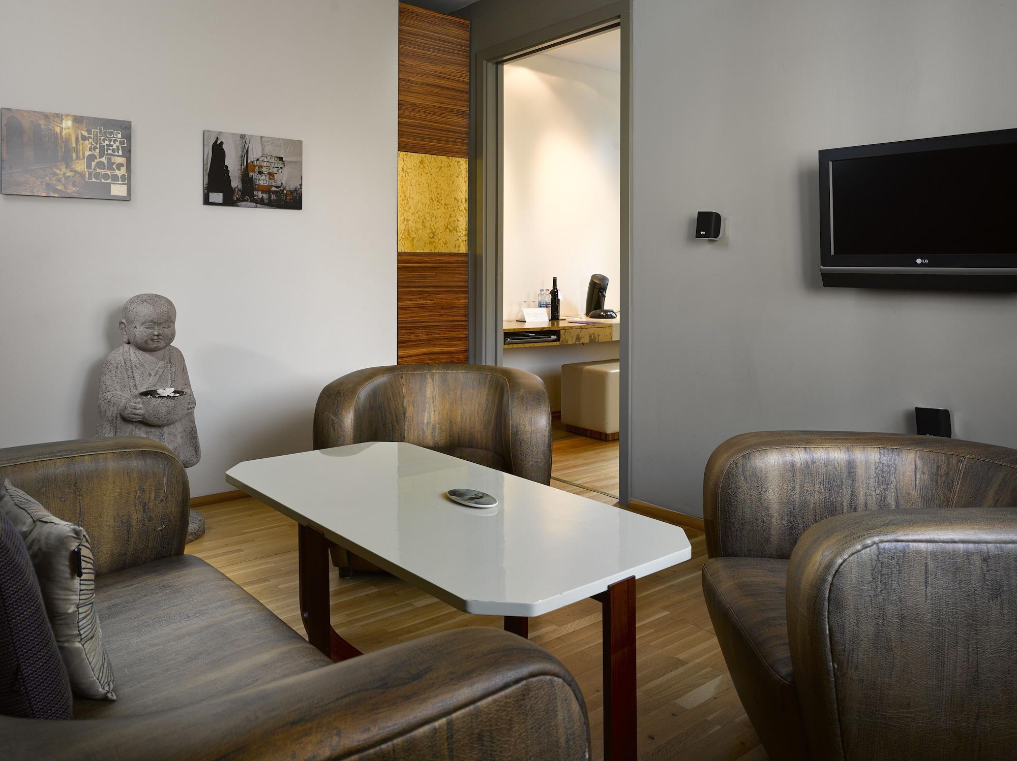 The Icon Hotel & Lounge Praga Esterno foto